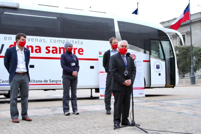 Minsal habilita bus para aumentar la donación de sangre