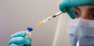COVID-19: Mañana llegan las primeras dosis de la vacuna de Pfizer y BioNTech