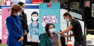 COVID-19: Instalan vacunatorios móviles en zonas con alta densidad de trabajadores