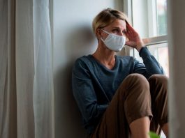 Durante el confinamiento los síntomas de depresión llegaron a 46,7% en Chile Durante el confinamiento los síntomas de depresión llegaron a 46,7% en Chile