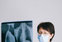 Lanzan iniciativa para reconocer a trabajadores/as de la salud que inspiran con sus historias de cuidado de pacientes