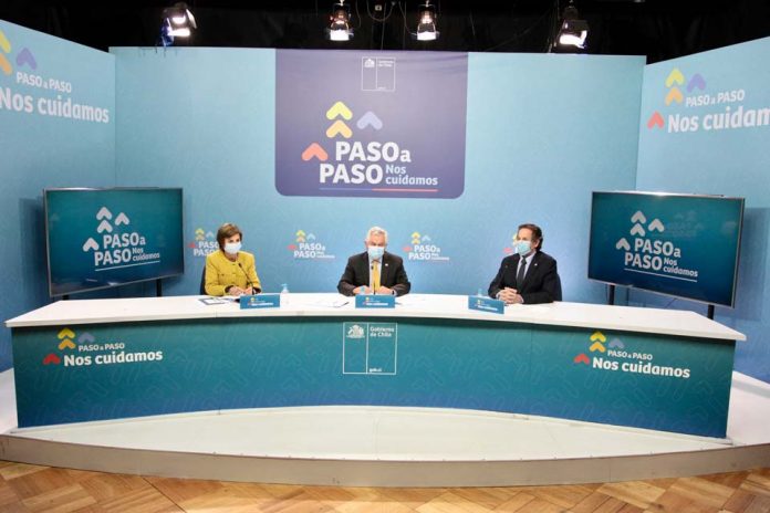 COVID-19: 90% de la población objetivo mayor de 18 años ha completado su esquema de vacunación