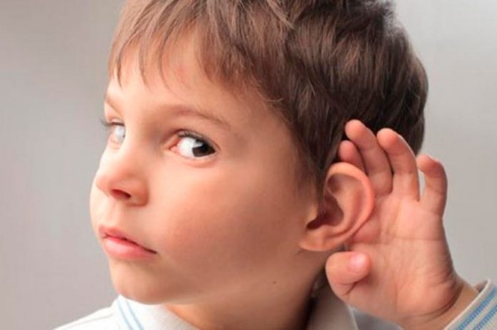 Gaes, una marca Amplifon se une a la campaña global de la OMS “para oír de por vida, escucha con cuidado”