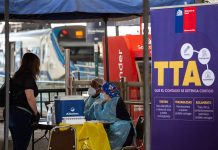 COVID-19: Todas las regiones bajan sus casos confirmados en las últimas dos semanas Vacunación Covid-19 MINSAL