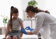 Especialistas llaman a ponerse al dia con segunda dosis de vacuna contra la varicela Especialistas llaman a ponerse al dia con segunda dosis de vacuna contra la varicela