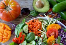 NUTRICIONISTA EXPLICA CÓMO ALIMENTARNOS DURANTE LOS DÍAS CON OLAS DE CALOR