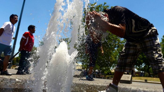 Código Rojo especialistas en salud entrega recomendaciones para sortear con éxito las altas temperaturas