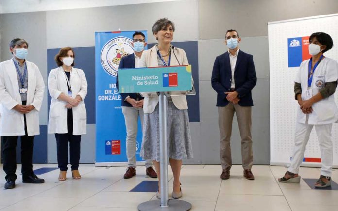 Autoridades de salud alertan sobre consumo de alcohol, quemaduras y salud mental en celebraciones de fin de año Autoridades de salud alertan sobre consumo de alcohol, quemaduras y salud mental en celebraciones de fin de año