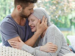 Corporación Yo Mujer y cáncer de mama en pareja "somos una pareja viviendo un cáncer de mama"