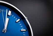 Especialistas en salud piden al Minsal definir propuesta de cambio de horario a la brevedad