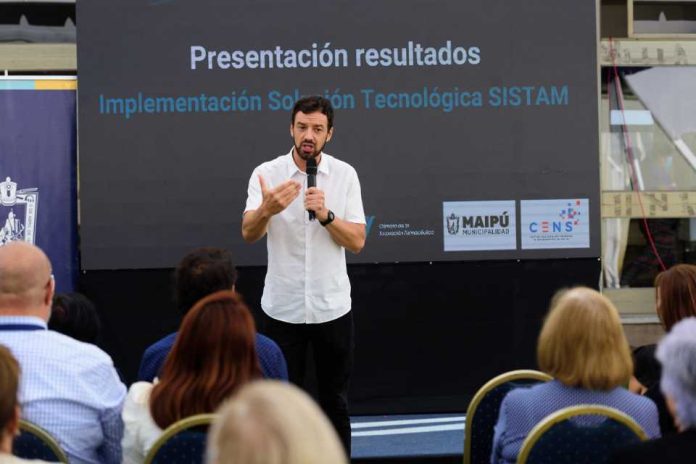 Piloto de herramienta tecnológica SISTAM de mensajería a pacientes crónicos del CESFAM Dr. Carlos Godoy de Maipú presentó positivos resultados 