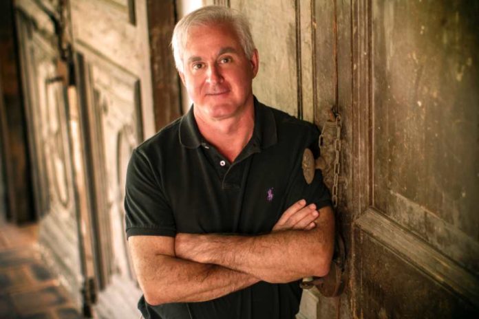 La belleza para iluminar el rostro sin pabellón La belleza para iluminar el rostro sin pabellón