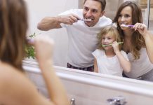 Fresh Up, Protección avanzada: Cuidado especial para dientes sensibles Fresh Up, Protección avanzada: Cuidado especial para dientes sensibles