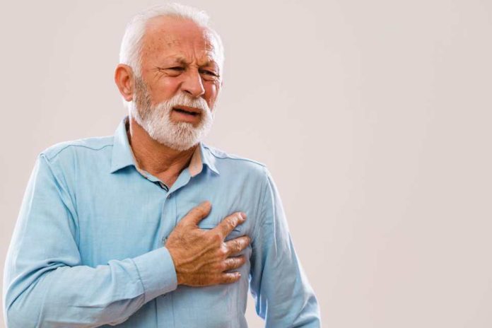 Mes del corazón ¿dolor en un brazo o en el pecho señales de que podrías estar sufriendo un evento coronario