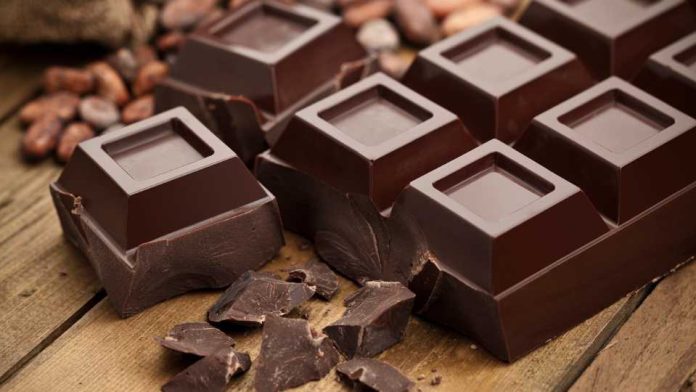 ¿Por qué comer chocolate es bueno para el corazón?