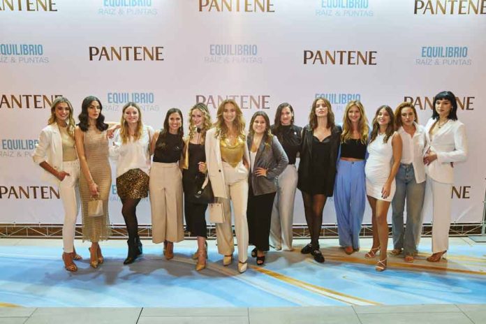 Pantene lanza en Chile inédita línea de productos para equilibrar el cabello mixto