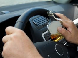  Uno de cada tres chilenos considera “socialmente aceptable” manejar bajo los efectos del alcohol