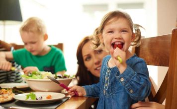 Estudio revela que padres y madres quieren probar dietas vegetarianas o flexitarianas en sus hijos