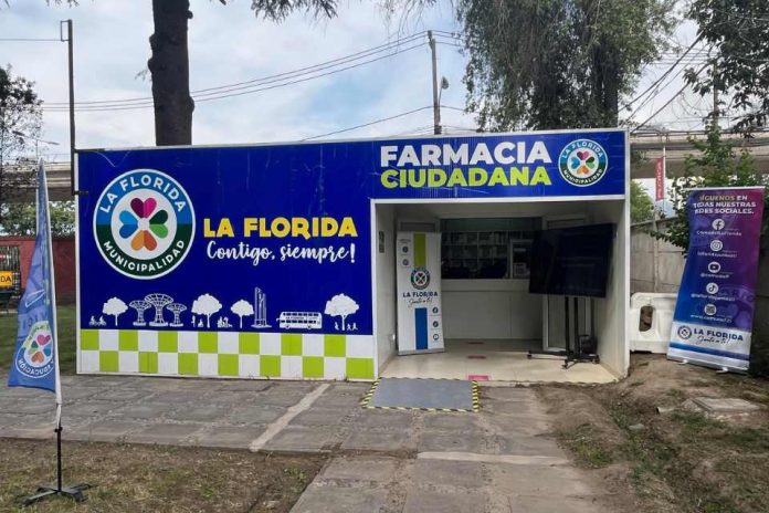 Lanzan segunda Farmacia Ciudadana en La Florida: vecinos pueden ahorrar hasta $20 mil por caja de medicamentos