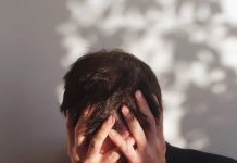 “Síndrome fin de año”: médicos alertan aumento de ansiedad y depresión a semanas de terminar 2023 “Síndrome fin de año”: médicos alertan aumento de ansiedad y depresión a semanas de terminar 2023