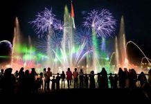 Fuegos artificiales y oídos felices: cómo disfrutar de las fiestas sin dañar tu audición