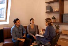 Psicólogos Clínicos: Pilares de la Salud Mental con Empleabilidad en Ascenso en Chile