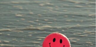 Día Internacional de la Felicidad: 32% de las personas en Chile están satisfechas con sus vidas y 16%