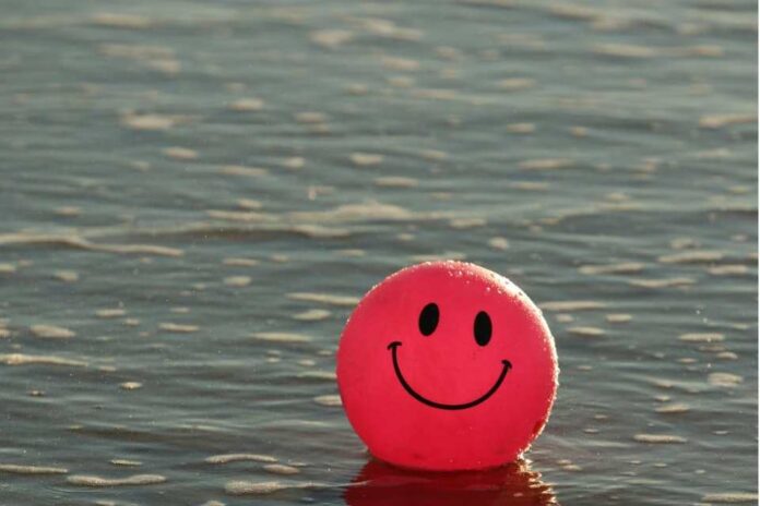 Día Internacional de la Felicidad 32% de las personas en Chile están satisfechas con sus vidas y 16% Día Internacional de la Felicidad: 32% de las personas en Chile están satisfechas con sus vidas y 16%