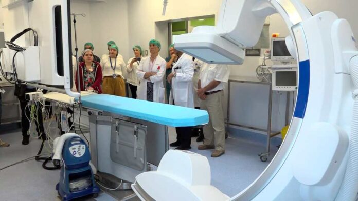 Hospital de Niños Dr. Roberto del Río inaugura angiógrafo de última generación