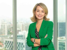 Mujeres en la cúspide: liderazgo en la era de la igualdad Mujeres en la cúspide: liderazgo en la era de la igualdad