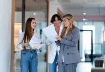 Retail destaca como una de las industrias con mayor empleabilidad femenina
