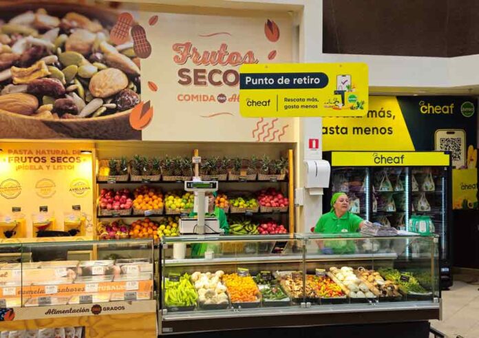 Más de 320 toneladas de alimentos han sido rescatados gracias a alianza entre Supermercados Cencosud y la startup Cheaf