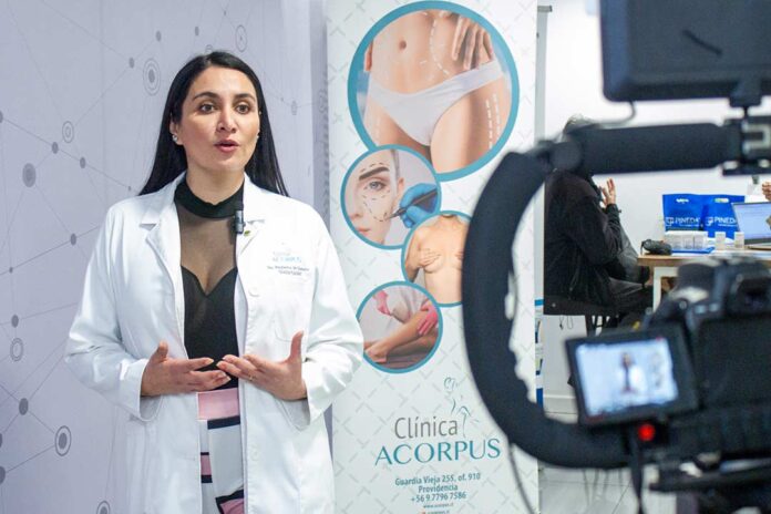 Clínica ACORPUS Lanza Curso de Certificación en Terapias de Vitamina C Endovenosa para Profesionales de la Salud