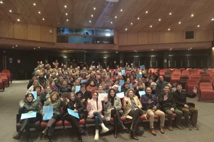 En Valparaíso presentan resultados preliminares de proyecto interuniversitario que estudia la autonomía funcional de personas mayores en Chile En Valparaíso presentan resultados preliminares de proyecto interuniversitario que estudia la autonomía funcional de personas mayores en Chile