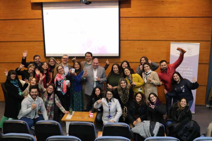 Seminario gratuito destinado a estudiantes abordará el cáncer a través de la perspectiva de género