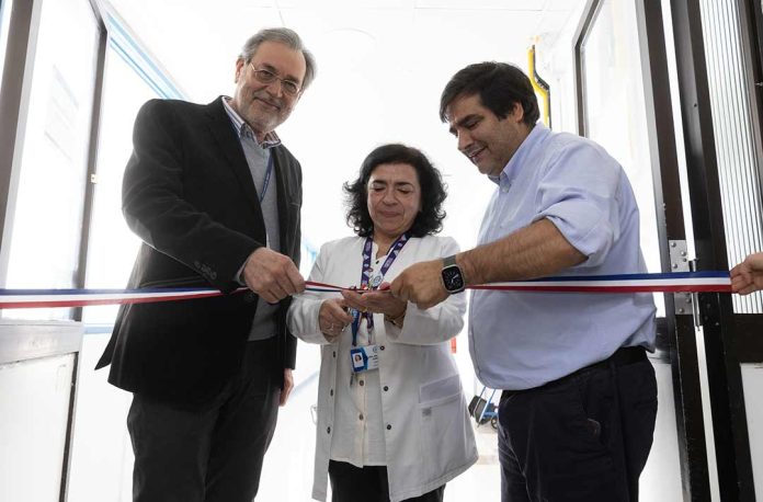 Subsecretario de Redes Asistenciales participó en la inauguración de la Unidad Oncológica del Hospital Metropolitano