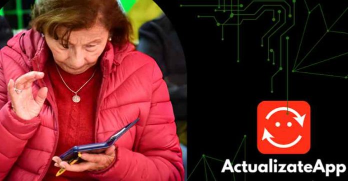 La Brecha Digital en los Adultos Mayores de Chile: Actualízate App Promueve la Inclusión Tecnológica en el Mes del Adulto Mayor