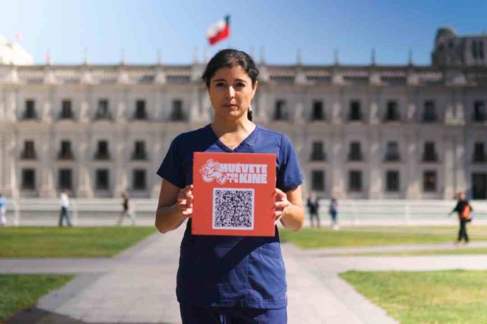 Kinesiólogos lanzan campaña para que Ministerio de Salud reconozca su especialidad