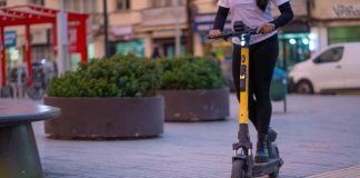 Scooters, bicicletas y Ley de Convivencia Vial: Los retos de la micromovilidad urbana en Chile este 2025