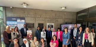 Agrupación de pacientes concientiza sobre cáncer de mama triple negativo en Cesfam de Maipú