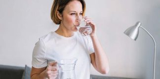 No basta con tomar agua ¿Cómo hidratarte correctamente