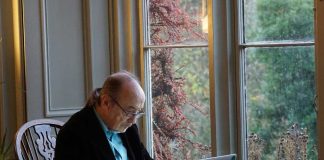 Envejecimiento y tecnología el desafío de un Chile con menos jóvenes y más adultos mayores