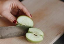 Estas son las frutas y verduras que se recomiendan comer con cáscara Estas son las frutas y verduras que se recomiendan comer con cáscara