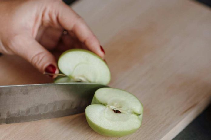 Estas son las frutas y verduras que se recomiendan comer con cáscara