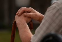 Maltrato en personas mayores: investigarán factores de riesgo y desarrollarán estrategias de prevención