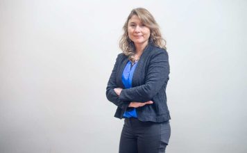 Mujeres en el poder y el techo de cristal: ¿mito o realidad? Mujeres en el poder y el techo de cristal: ¿mito o realidad?