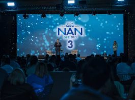 NESTLÉ REAFIRMA SU COMPROMISO CON LA NUTRICIÓN DE LOS NIÑOS EN SUS PRIMEROS AÑOS DE VIDA CON EL LANZAMIENTO DE UNA FORMULACIÓN AVANZADA NESTLÉ REAFIRMA SU COMPROMISO CON LA NUTRICIÓN DE LOS NIÑOS EN SUS PRIMEROS AÑOS DE VIDA CON EL LANZAMIENTO DE UNA FORMULACIÓN AVANZADA