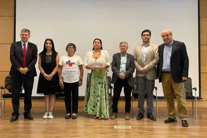 Seminario “Modernización del Estado en salud una necesidad urgente” Gremios demandan urgente modernización del sistema de salud