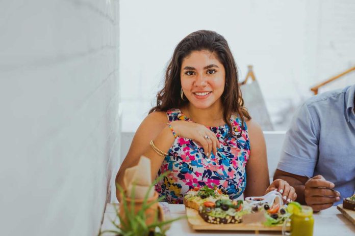 ¿Siempre con hambre Aprenda por qué y cómo evitarlo