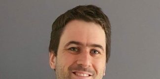 Aranceles y fiscalización a laboratorios